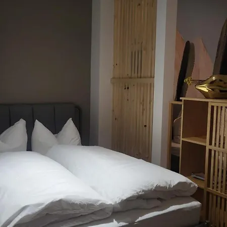 Carl Boutiquepartments